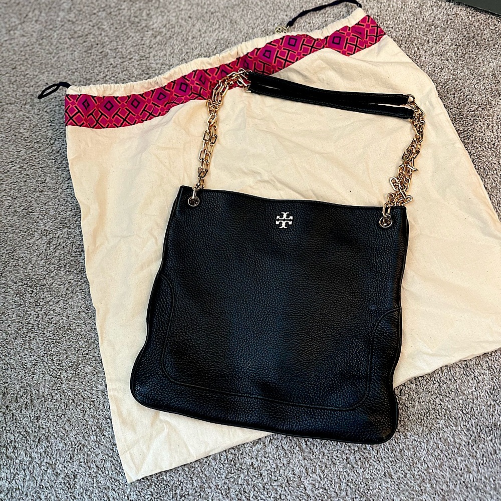 TORY BURCH Shoulder bag with a gold/leather strap